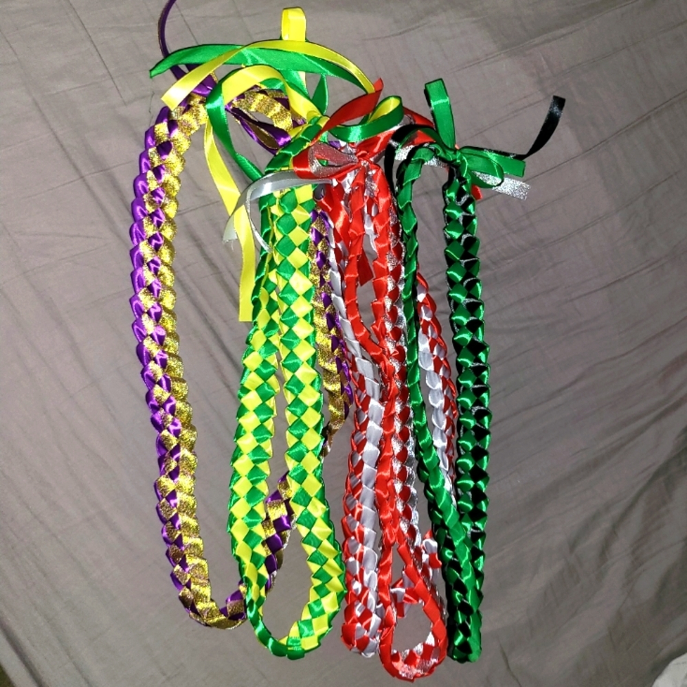 Ribbon Lei's